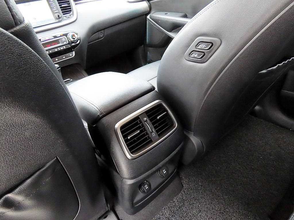 기아 쏘렌토 더 뉴 쏘렌토 디젤 2.2 4WD 마스터 이미지 17