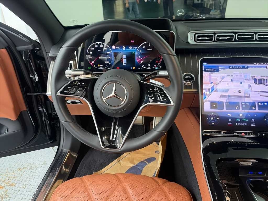 벤츠 S 클래스 S클래스-W223 마이바흐 S680 4MATIC 이미지 9