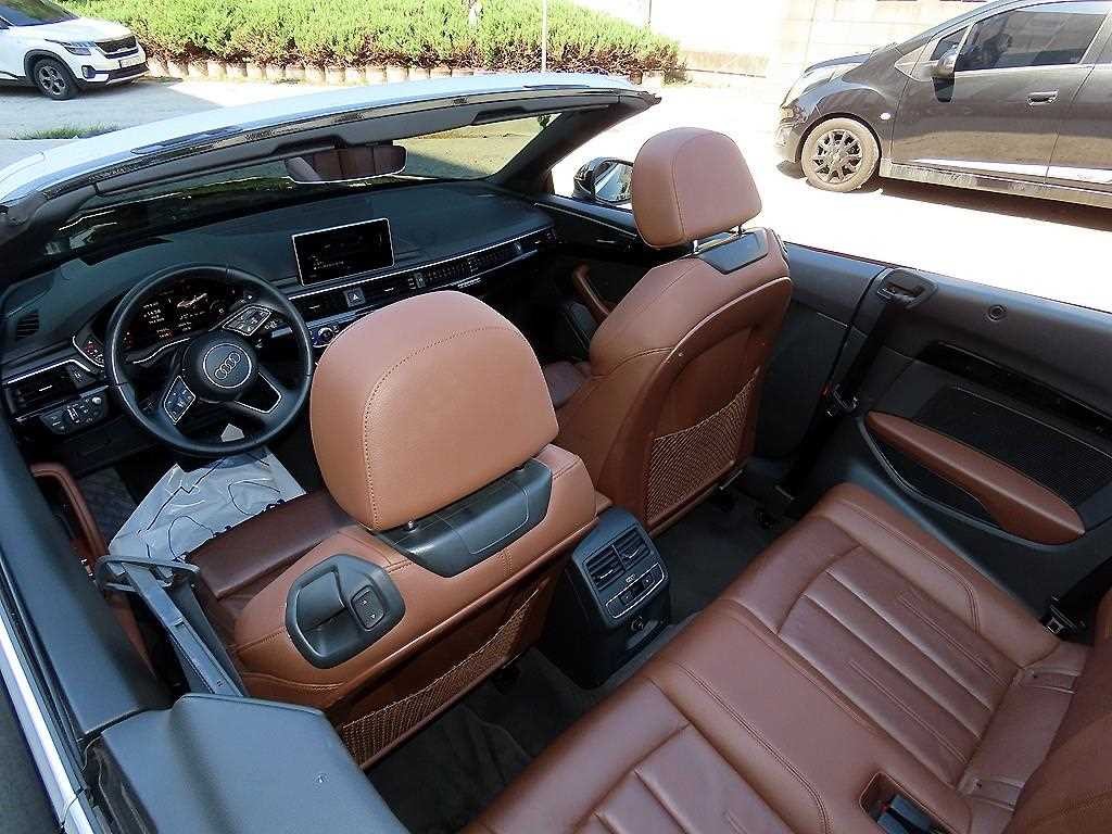 아우디 A5 A5 (F5) 45 TFSI 콰트로 프리미엄 카브리올레 이미지 17