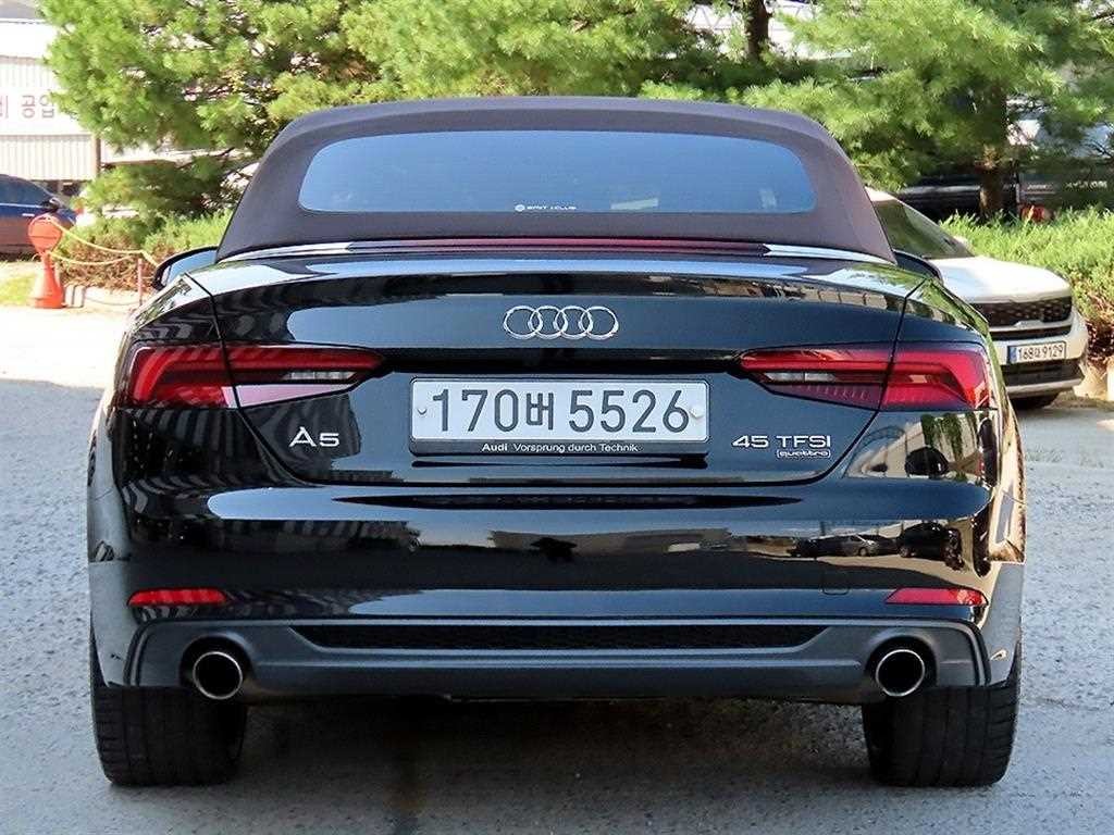 아우디 A5 A5 (F5) 45 TFSI 콰트로 프리미엄 카브리올레 이미지 4