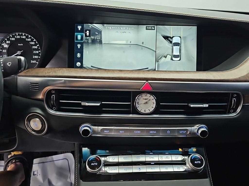 제네시스 G90 3.8 GDI AWD 프레스티지 이미지 10