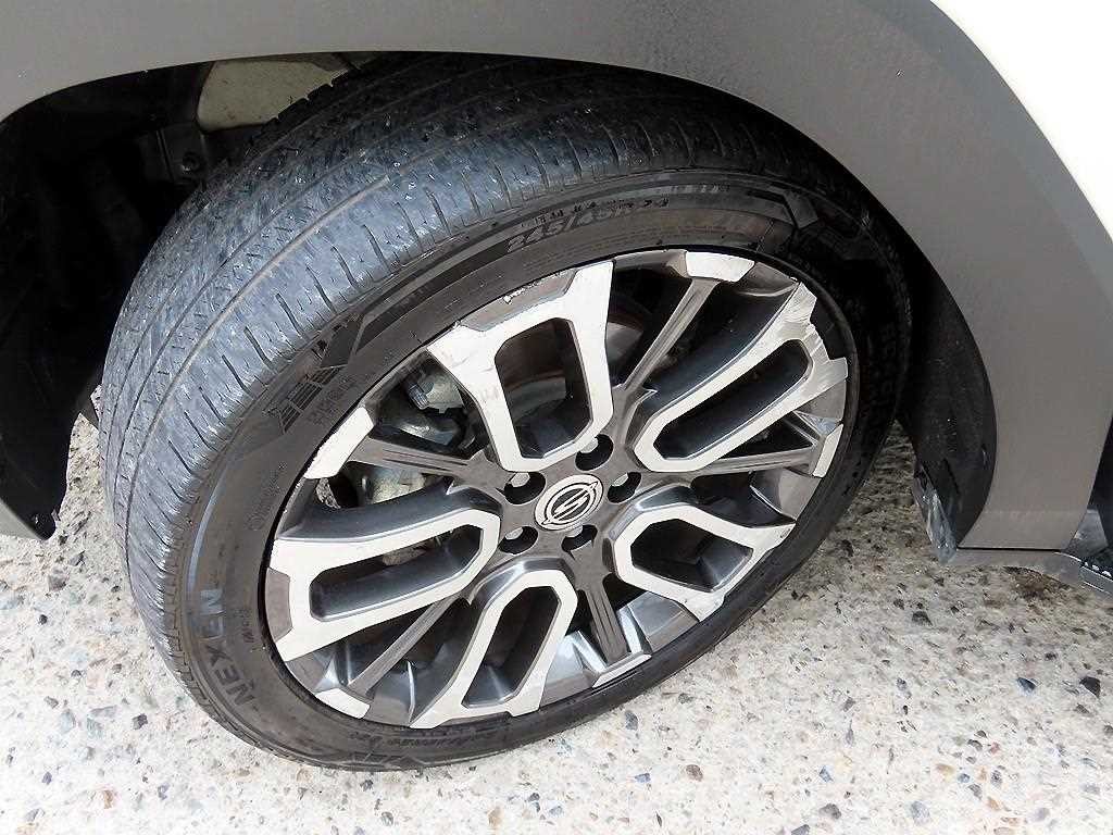KG모빌리티(쌍용) 토레스 1.5 GDI-T 4WD T7 이미지 20