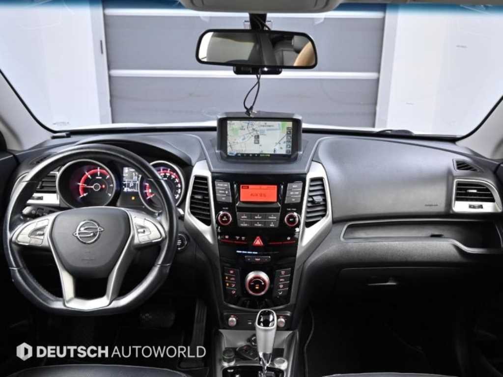 KG모빌리티(쌍용) 티볼리 디젤 2WD 1.6 VX 이미지 5