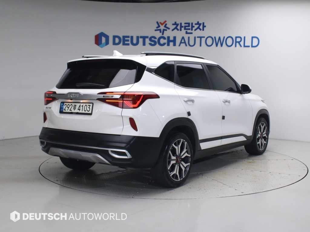 기아 셀토스 가솔린 1.6 터보 2WD 시그니처 이미지 2