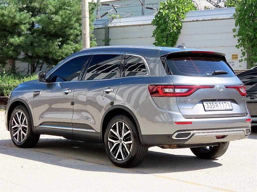 르노코리아(삼성) QM6 더뉴QM6 2.0 LPe RE 시그니처 2WD 이미지 3