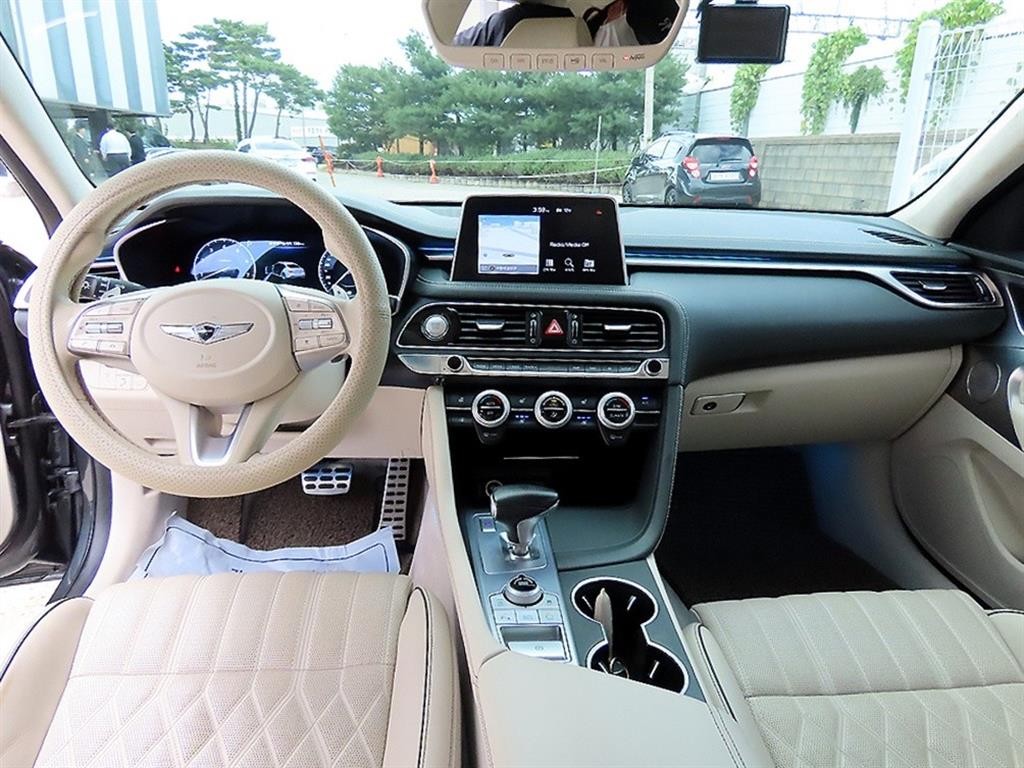 제네시스 G70 3.3T 스포츠 AWD 프레스티지 이미지 7