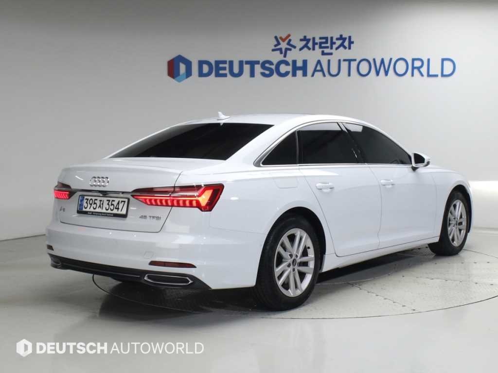 아우디 A6 A6 (C8) 45 TFSI 이미지 2