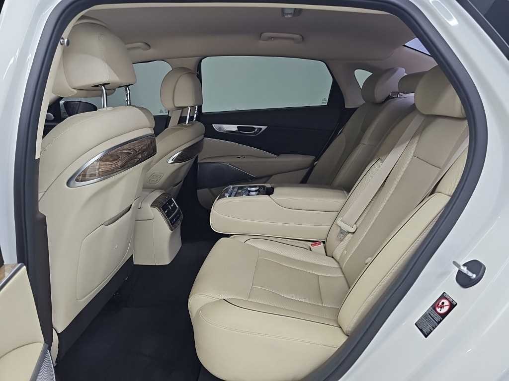 기아 K9 더 K9 3.8 GDI AWD 플래티넘Ⅰ 이미지 12