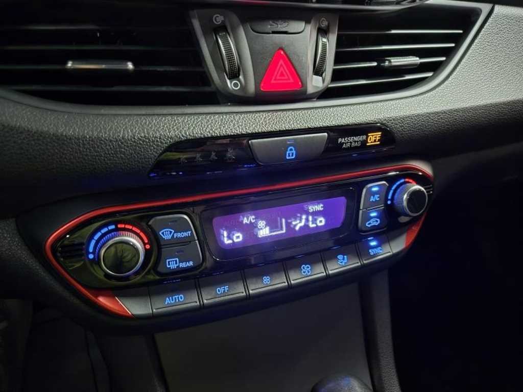 현대 i30 i30 (PD) 1.6 터보 스포츠 프리미엄 이미지 16