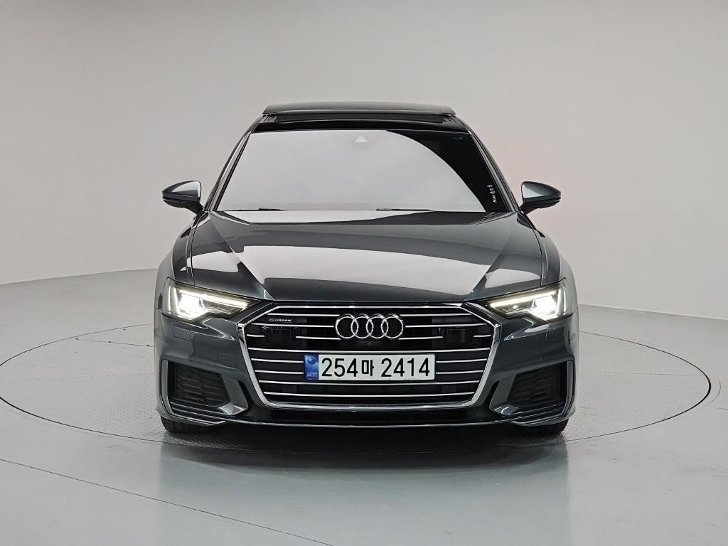 아우디 A6 A6 (C8) 45 TFSI 콰트로 프리미엄 이미지 1