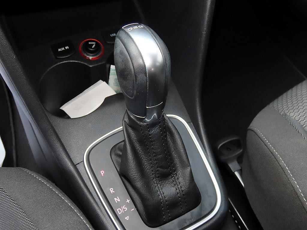 폭스바겐 폴로 1.4 TDI 블루모션 R-LINE 이미지 10