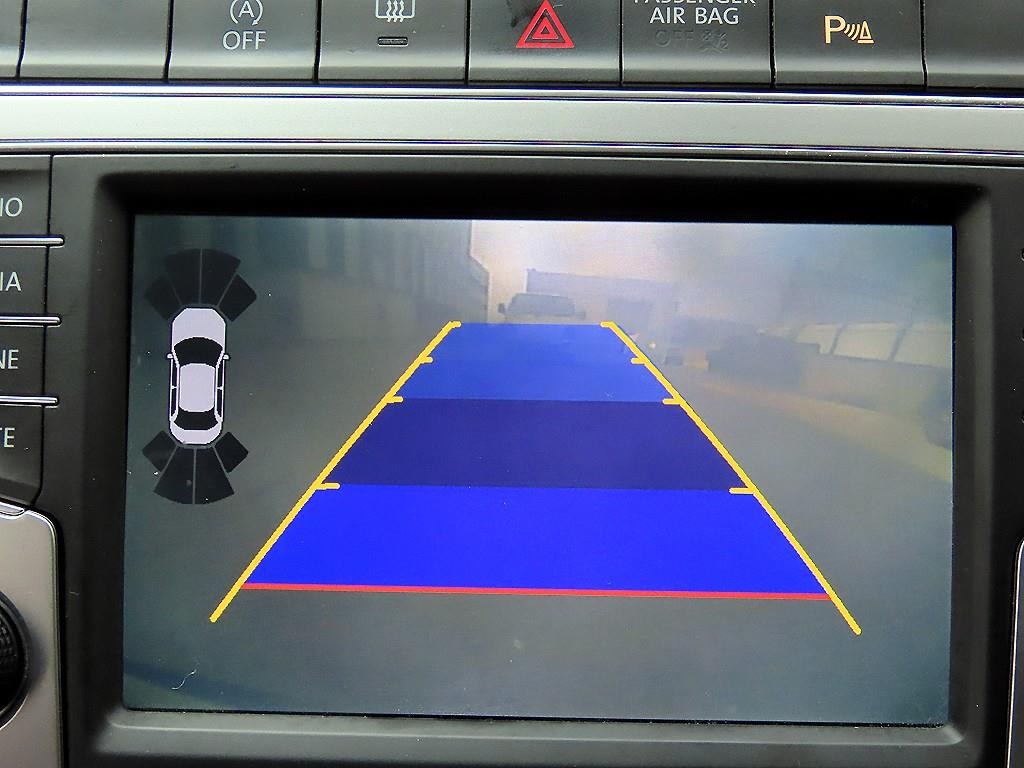 폭스바겐 폴로 1.4 TDI 블루모션 R-LINE 이미지 14