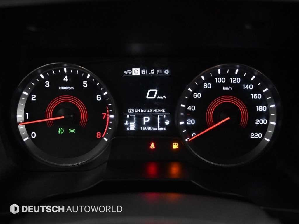 KG모빌리티(쌍용) 코란도 뷰티풀코란도 2WD 가솔린 1.5 C7 이미지 8