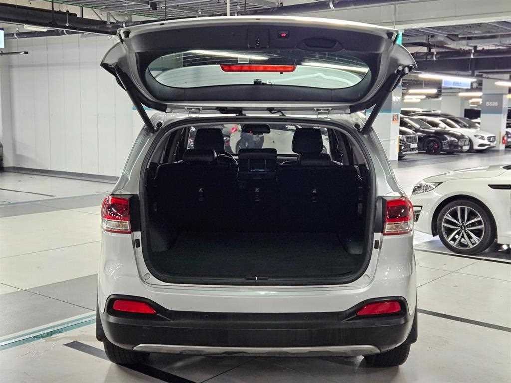 기아 쏘렌토 올 뉴 쏘렌토 디젤 2WD 2.0 노블레스 기본형 이미지 6