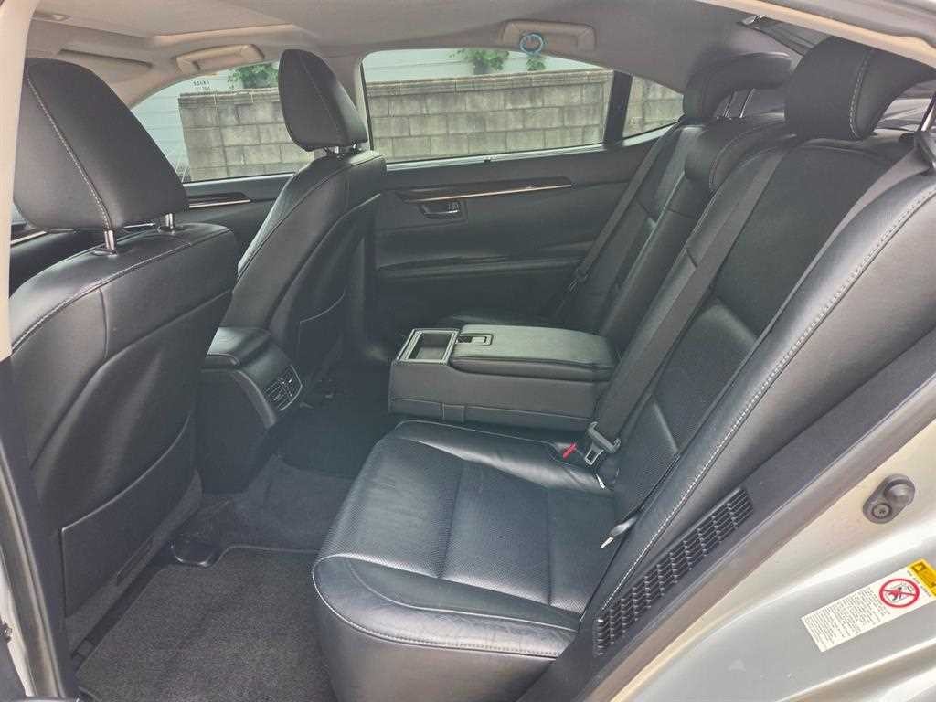 렉서스 ES 뉴ES300h 프리미엄 이미지 6