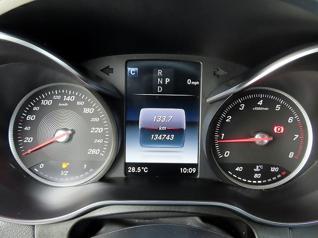 벤츠 GLC 클래스 GLC클래스 X253 GLC 300 4MATIC AMG LINE 이미지 9