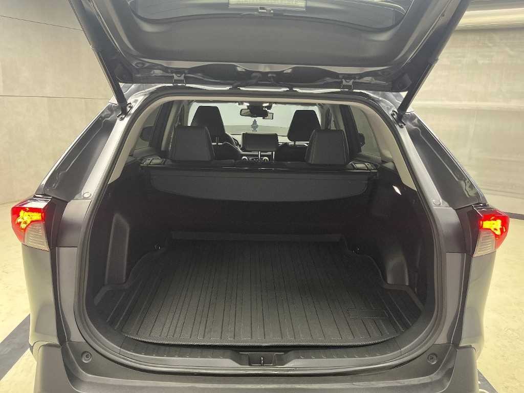 토요타 라브4 RAV4(5세대) 2.5 4WD 하이브리드 LTD 이미지 16