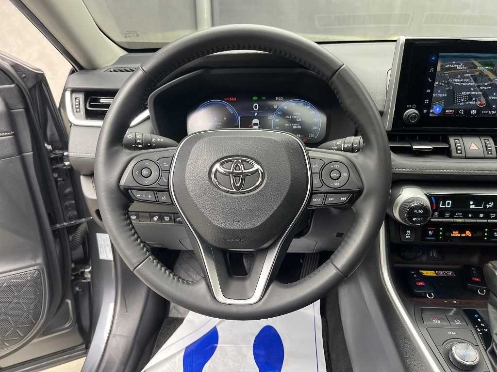 토요타 라브4 RAV4(5세대) 2.5 4WD 하이브리드 LTD 이미지 9