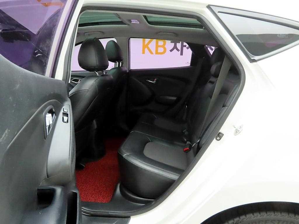 현대 투싼 투싼iX 2WD VGT LX20 럭셔리 이미지 13