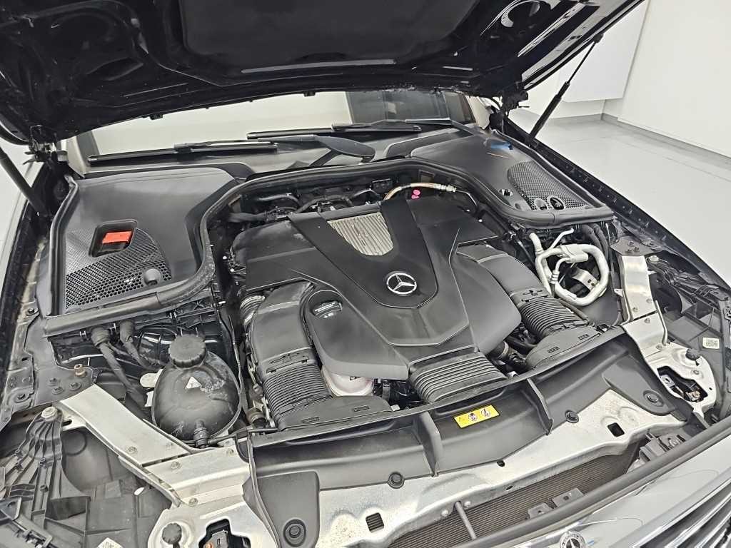 벤츠 E 클래스 E-클래스 W213 E400 4MATIC 익스클루시브 이미지 5