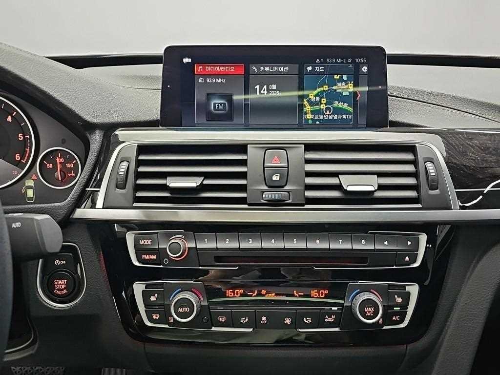 BMW 그란투리스모 3시리즈 GT (F34) GT 320D 럭셔리 이미지 10