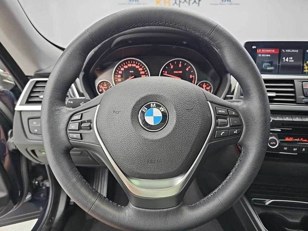 BMW 그란투리스모 3시리즈 GT (F34) GT 320D 럭셔리 이미지 9