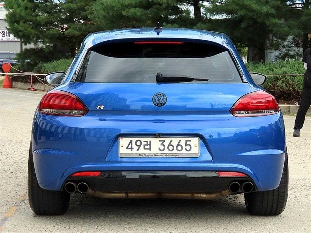 폭스바겐 시로코 2.0 TSI R 이미지 4