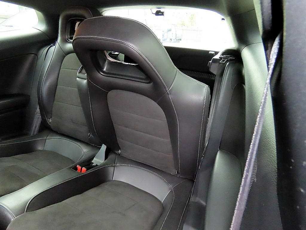 폭스바겐 시로코 2.0 TSI R 이미지 6