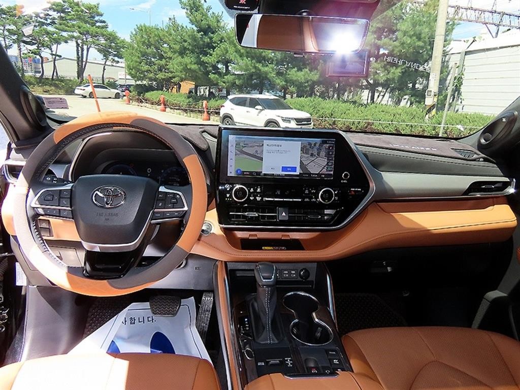 토요타 하이랜더 하이랜더 4세대 2.5 HEV 4WD 플래티넘 이미지 7