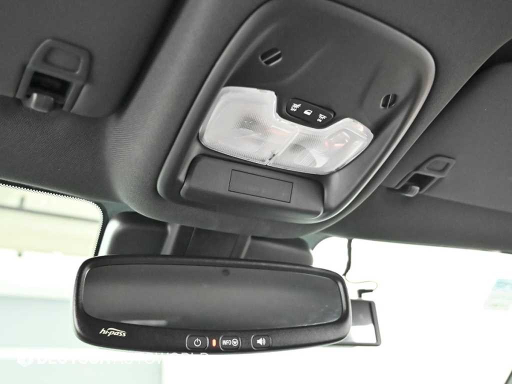 쉐보레 트레일블레이저 더 뉴 트레일블레이저 가솔린 1.35 터보 2WD RS 이미지 18
