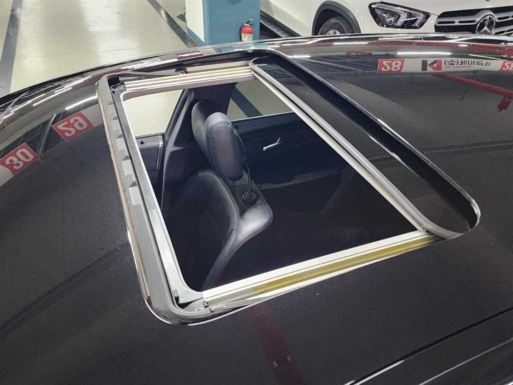 벤츠 CLS 클래스 CLS클래스 W218 CLS 250 블루텍 4MATIC 슈팅 브레이크 이미지 13