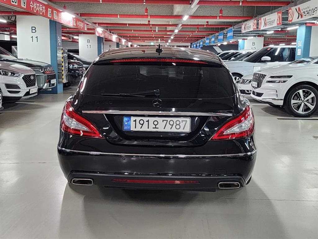 벤츠 CLS 클래스 CLS클래스 W218 CLS 250 블루텍 4MATIC 슈팅 브레이크 이미지 6
