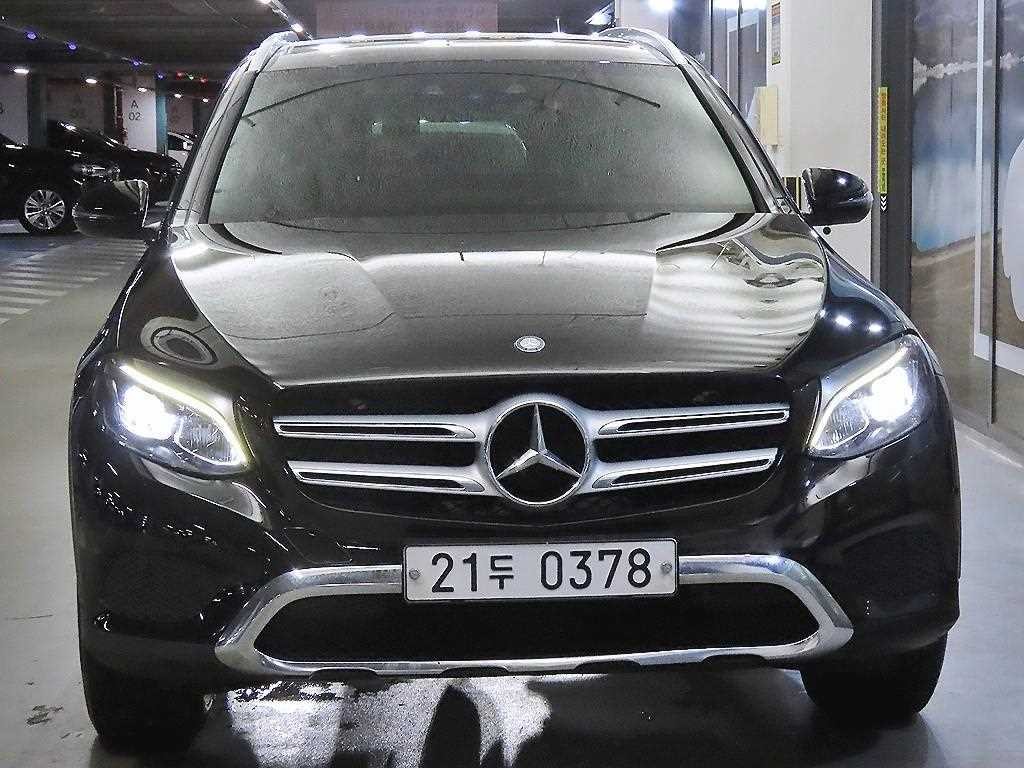 벤츠 GLC 클래스 GLC클래스 X253 GLC 220 d 4MATIC 이미지 2