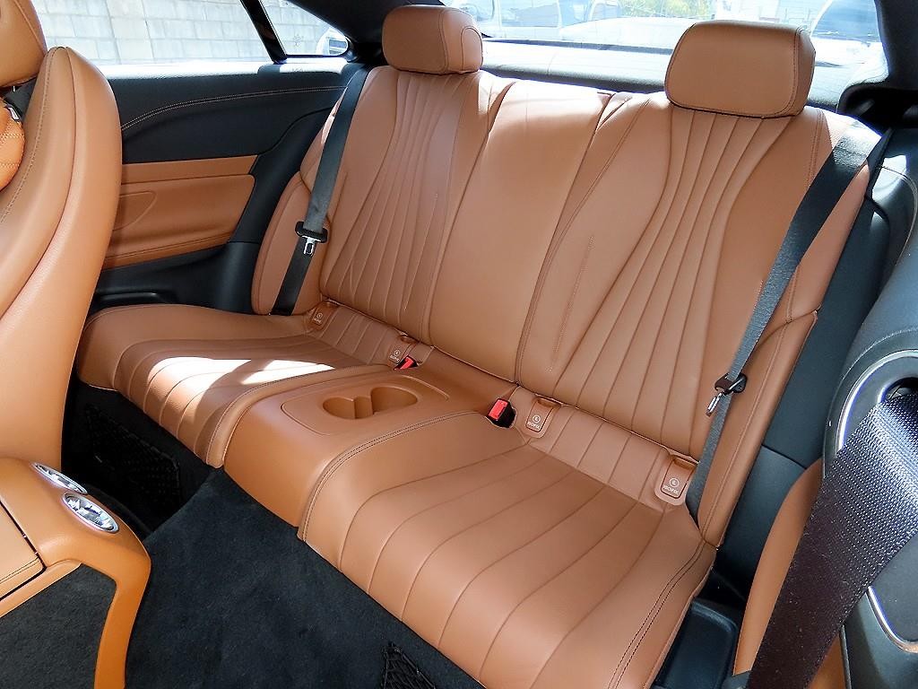 벤츠 E 클래스 E-클래스 W213 E220d 쿠페 이미지 6