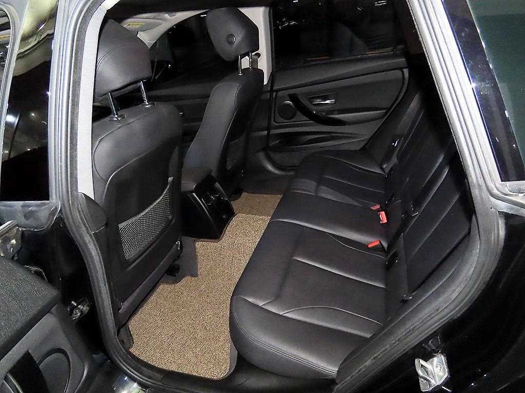 BMW 그란투리스모 3시리즈 GT (F34) GT 320D xDrive 이미지 7