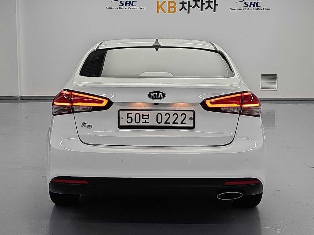 기아 K3 더뉴 K3 1.6 GDI 트렌디 스타일 이미지 3