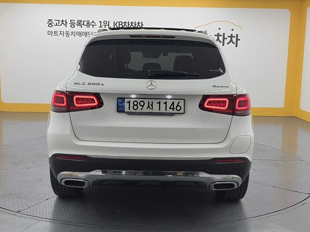 벤츠 GLC 클래스 GLC클래스 X253 GLC 300 e 4MATIC 이미지 3