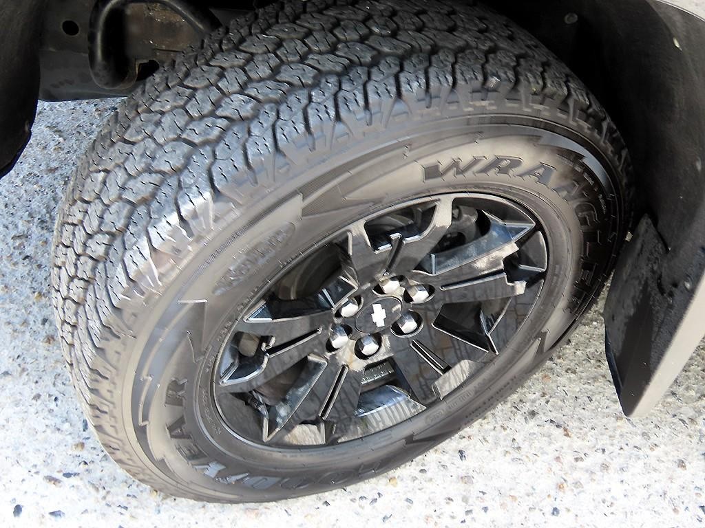 쉐보레 콜로라도 리얼 뉴 콜로라도 3.6 Z71-X 미드나잇 4WD 이미지 20