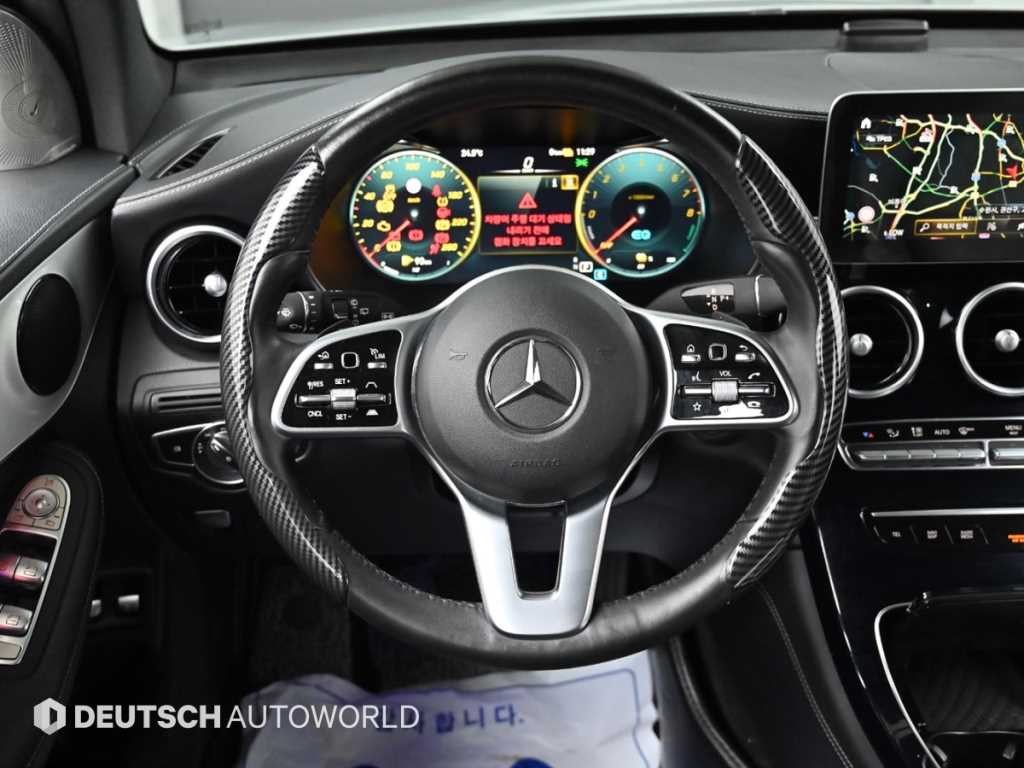 벤츠 GLC 클래스 GLC클래스 X253 GLC 300 e 4MATIC 이미지 13