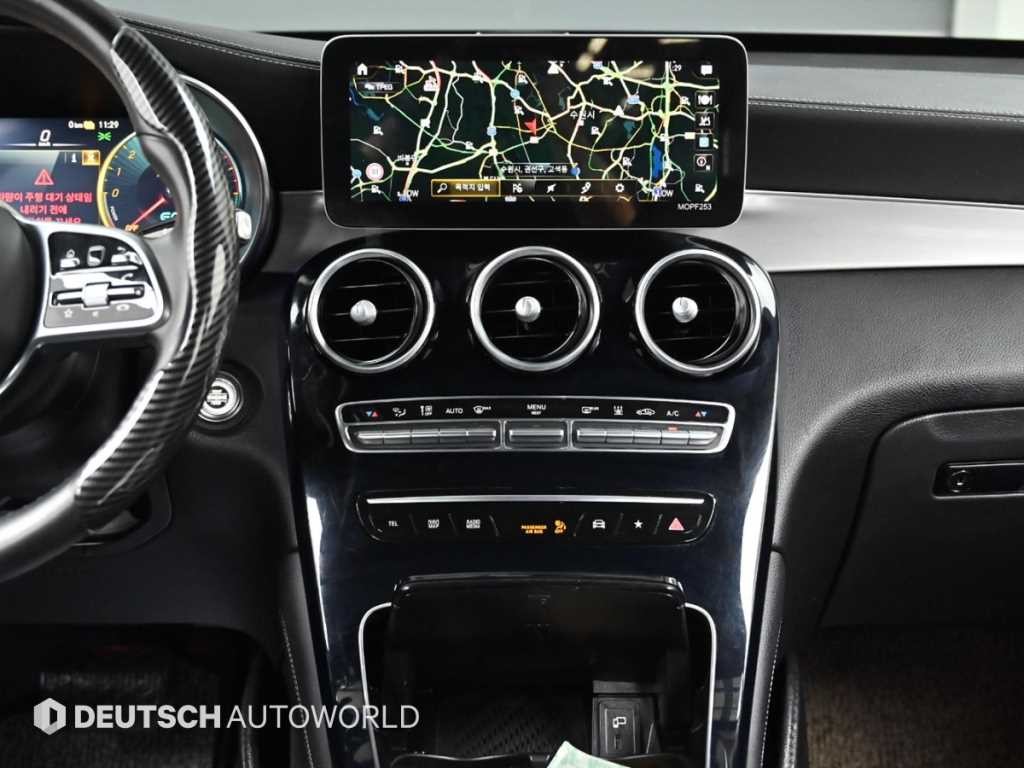 벤츠 GLC 클래스 GLC클래스 X253 GLC 300 e 4MATIC 이미지 14