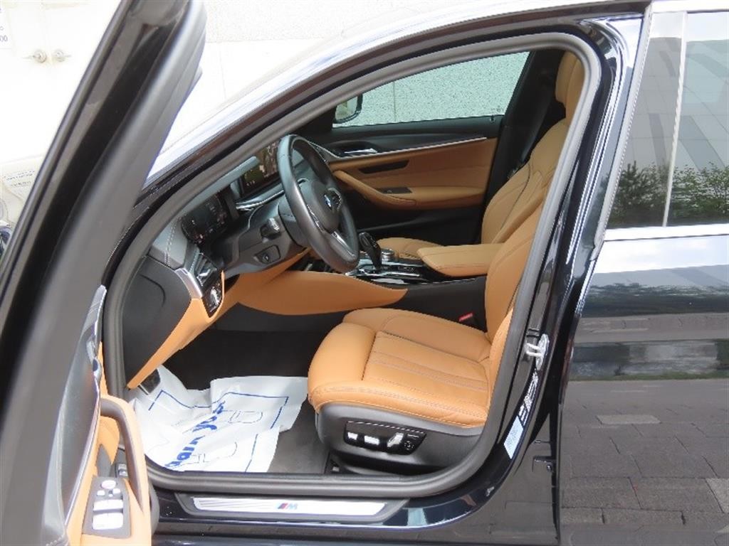BMW 5시리즈 5시리즈 (G30) 520i M 스포츠 이미지 13
