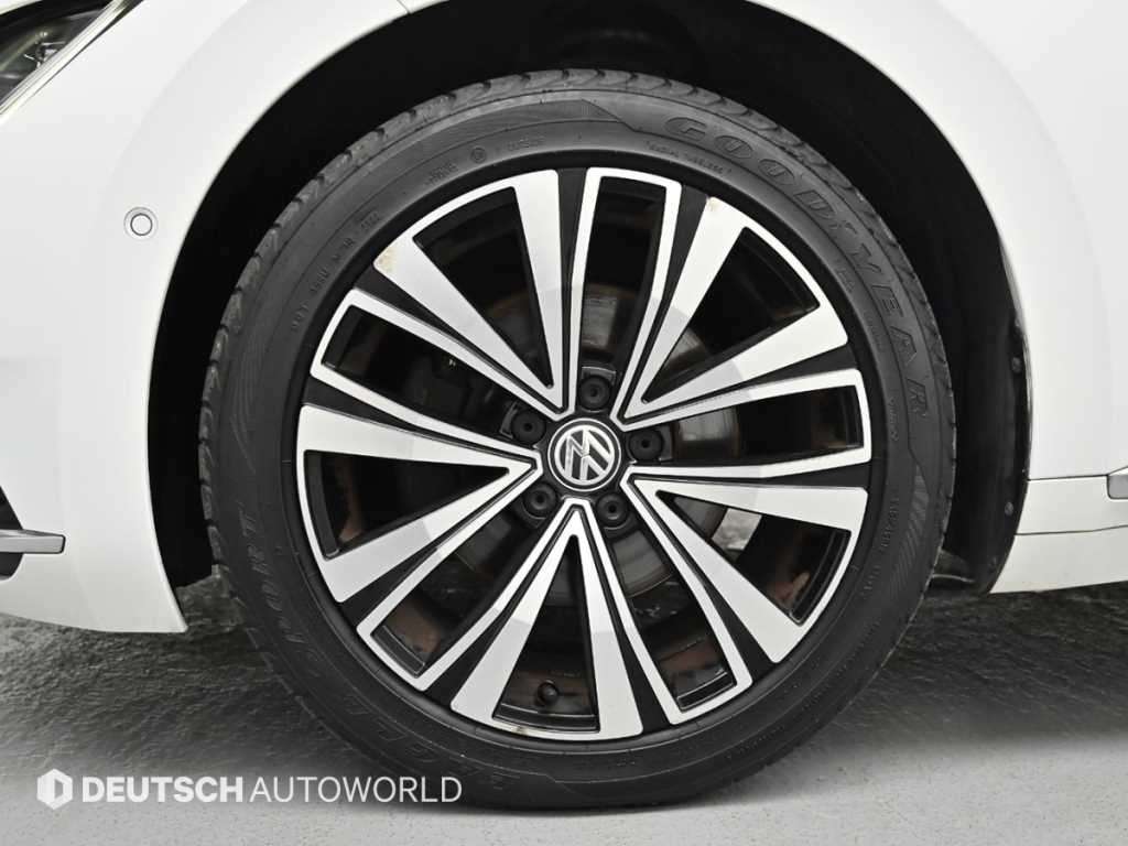 폭스바겐 아테온 2.0 TDI 엘레강스 프리미엄 이미지 5
