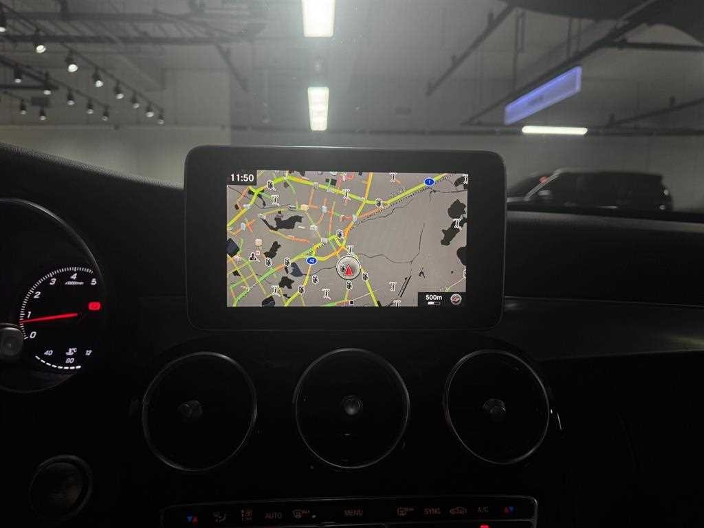 벤츠 C 클래스 C클래스 W205 C200 아방가르드 이미지 13