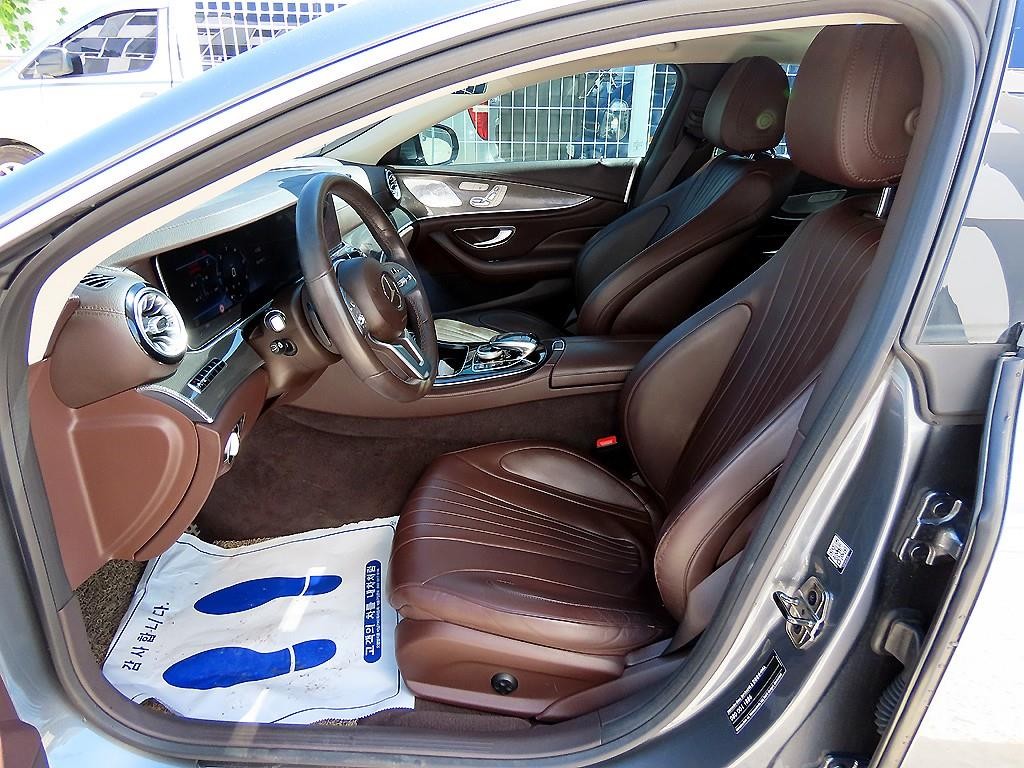 벤츠 CLS 클래스 CLS클래스 C257 CLS 300d AMG Line 이미지 5