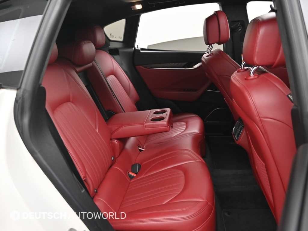 마세라티 르반떼 3.0 S AWD 럭셔리 이미지 12