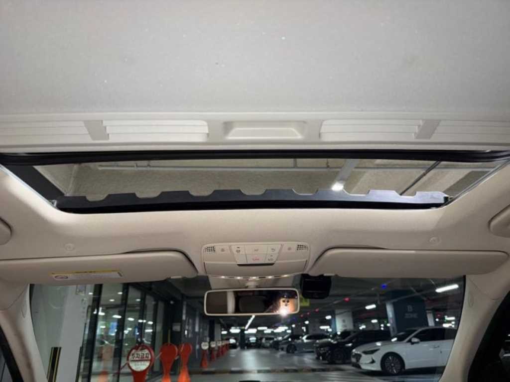 벤츠 C 클래스 C클래스 W205 C220 d 아방가르드 이미지 13