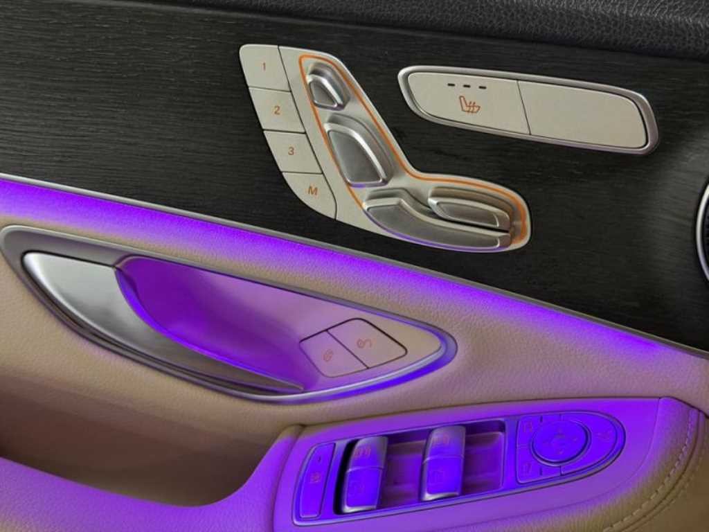 벤츠 C 클래스 C클래스 W205 C220 d 아방가르드 이미지 16