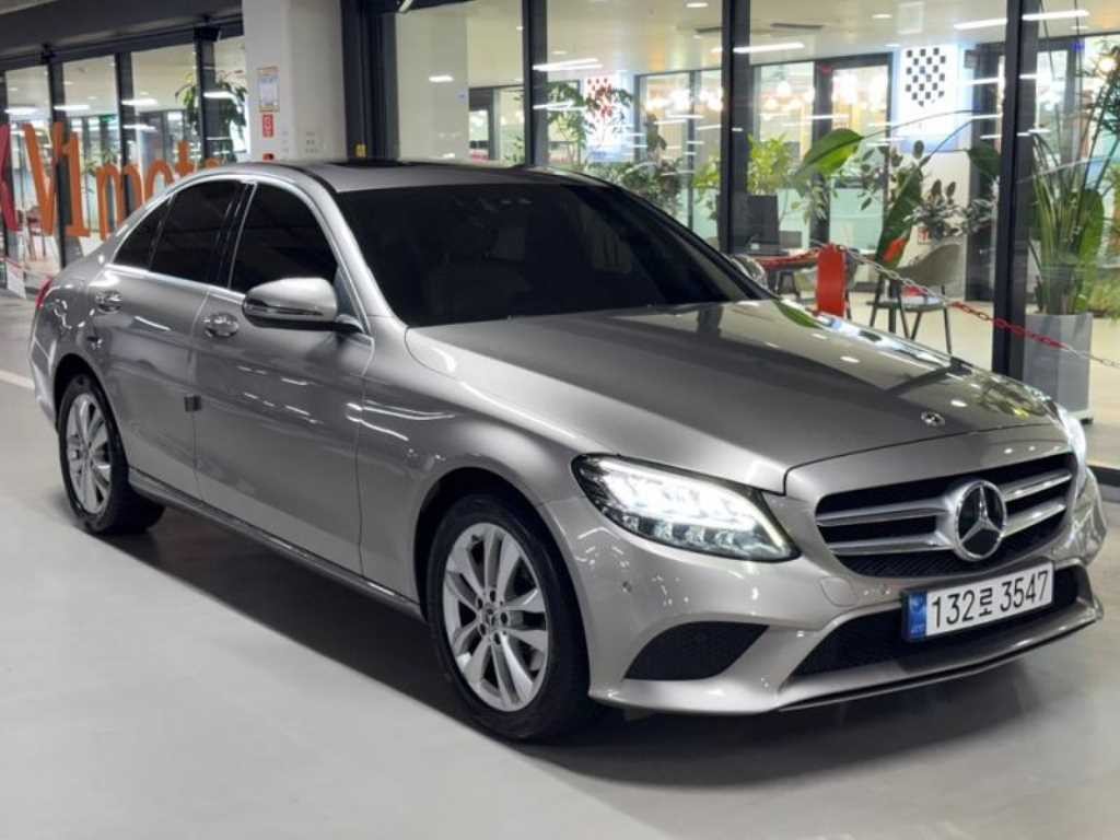 벤츠 C 클래스 C클래스 W205 C220 d 아방가르드 이미지 2