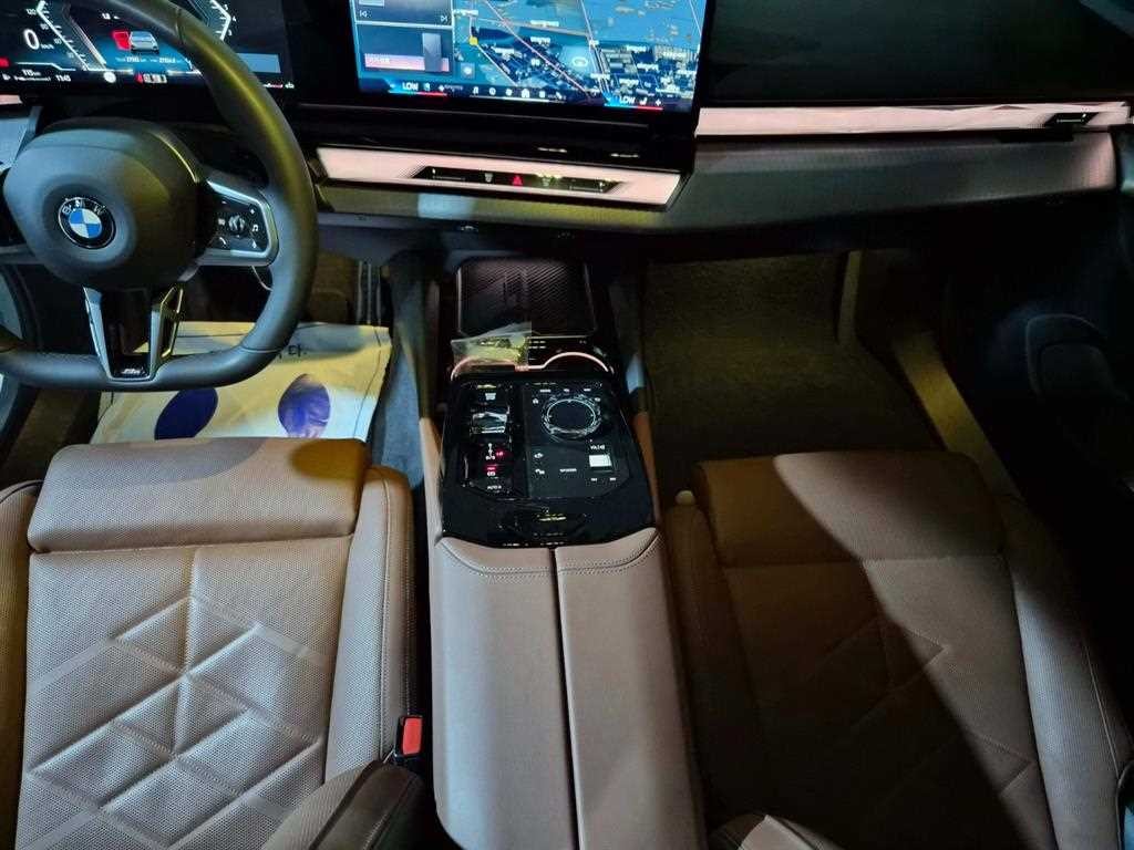BMW 5시리즈 5시리즈 (G60) 530i xDrive M 스포츠 이미지 10