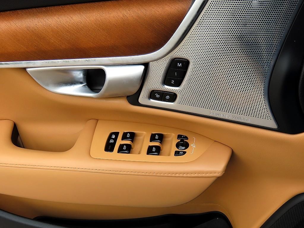 볼보 S90 T5 인스크립션 이미지 12